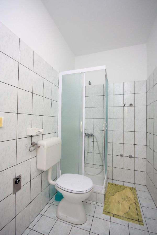 Apartments By The Sea Kampor, Rab - 4986 Εξωτερικό φωτογραφία