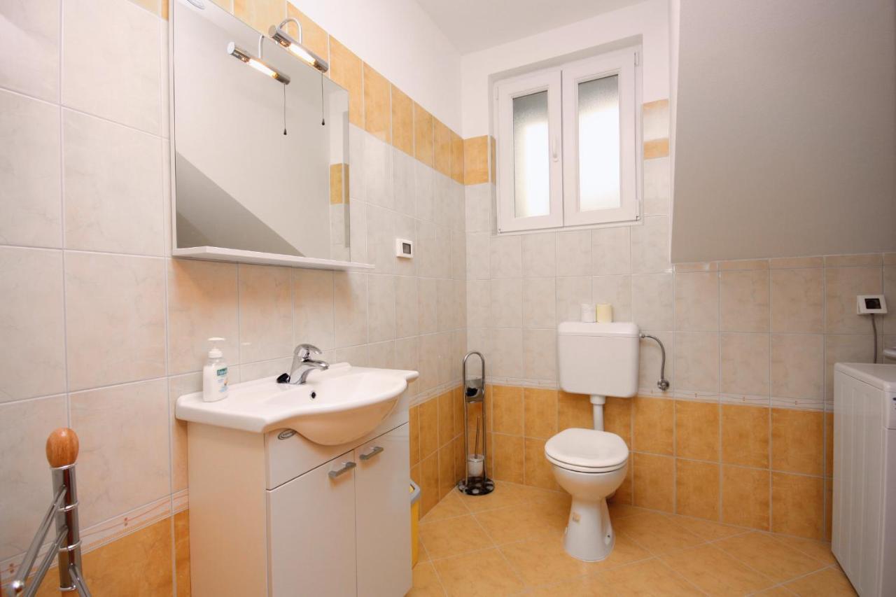 Apartments By The Sea Kampor, Rab - 4986 Εξωτερικό φωτογραφία